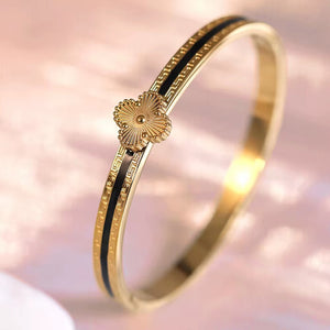 Titanium Gold Bracelet Four Leaf Clover Design