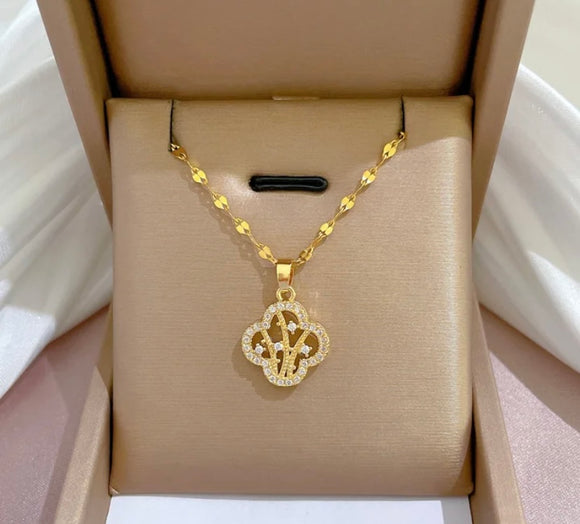 18k Gold Four Leaf Clover Necklace