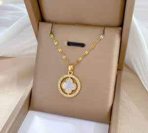 18k Gold Four Leaf Clover Necklace